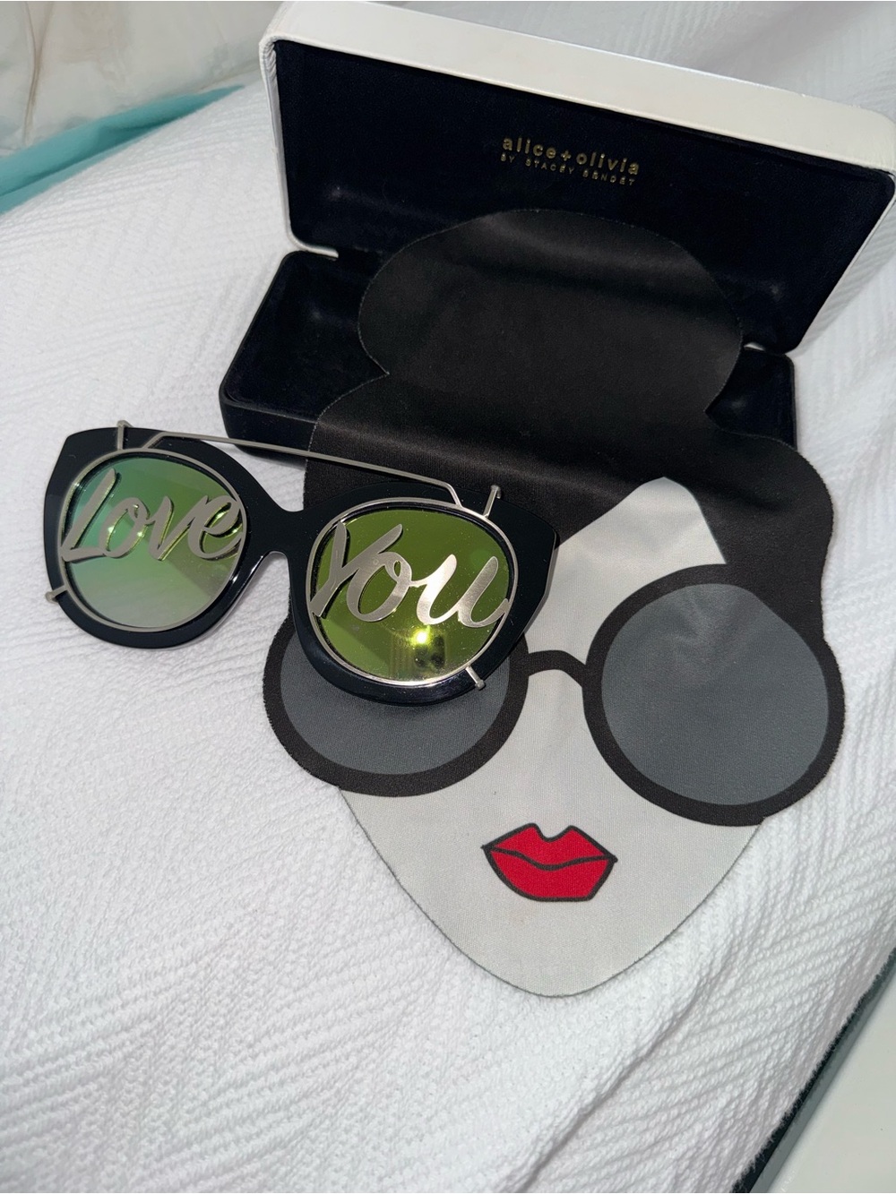 Alice + Olivia 'Love You' Round Sunglasses - Green Lenses